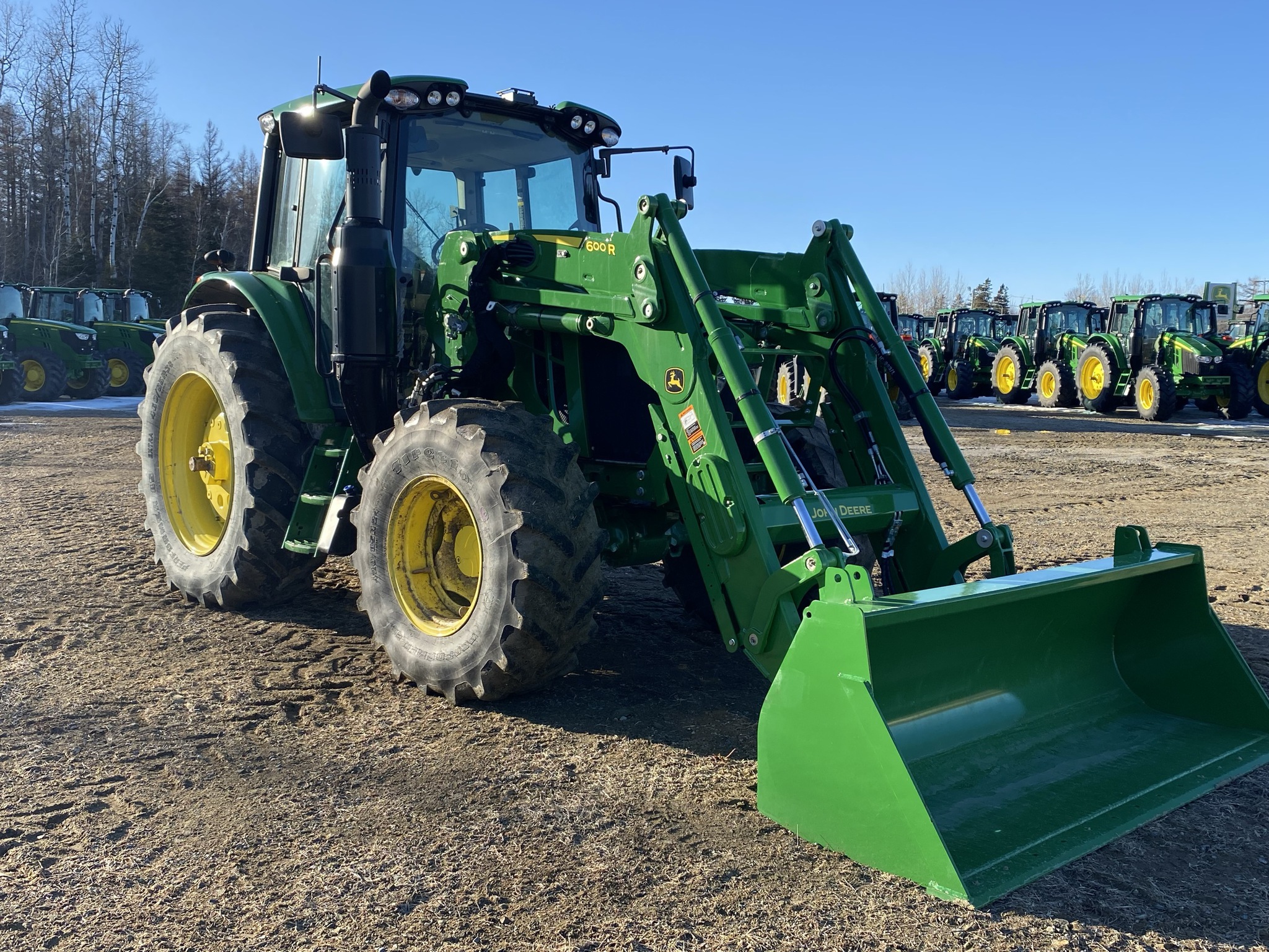 2023 John Deere 6120M Image 2