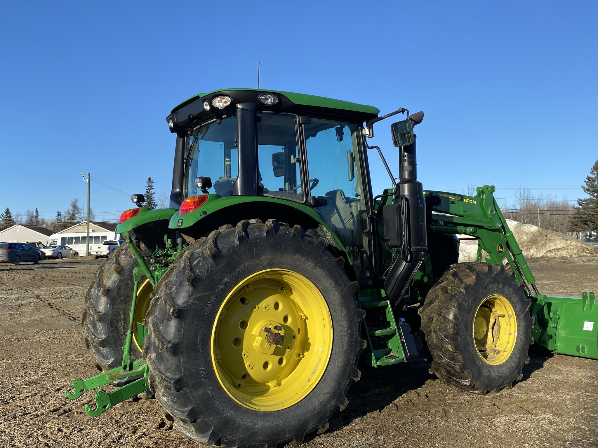 2023 John Deere 6120M Image 4
