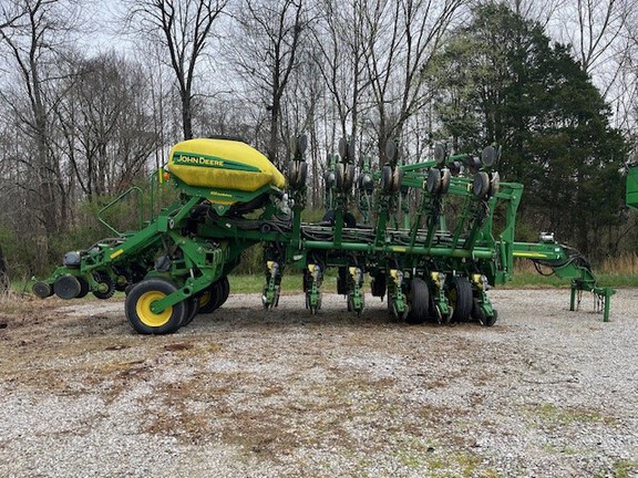 2004 John Deere 1790