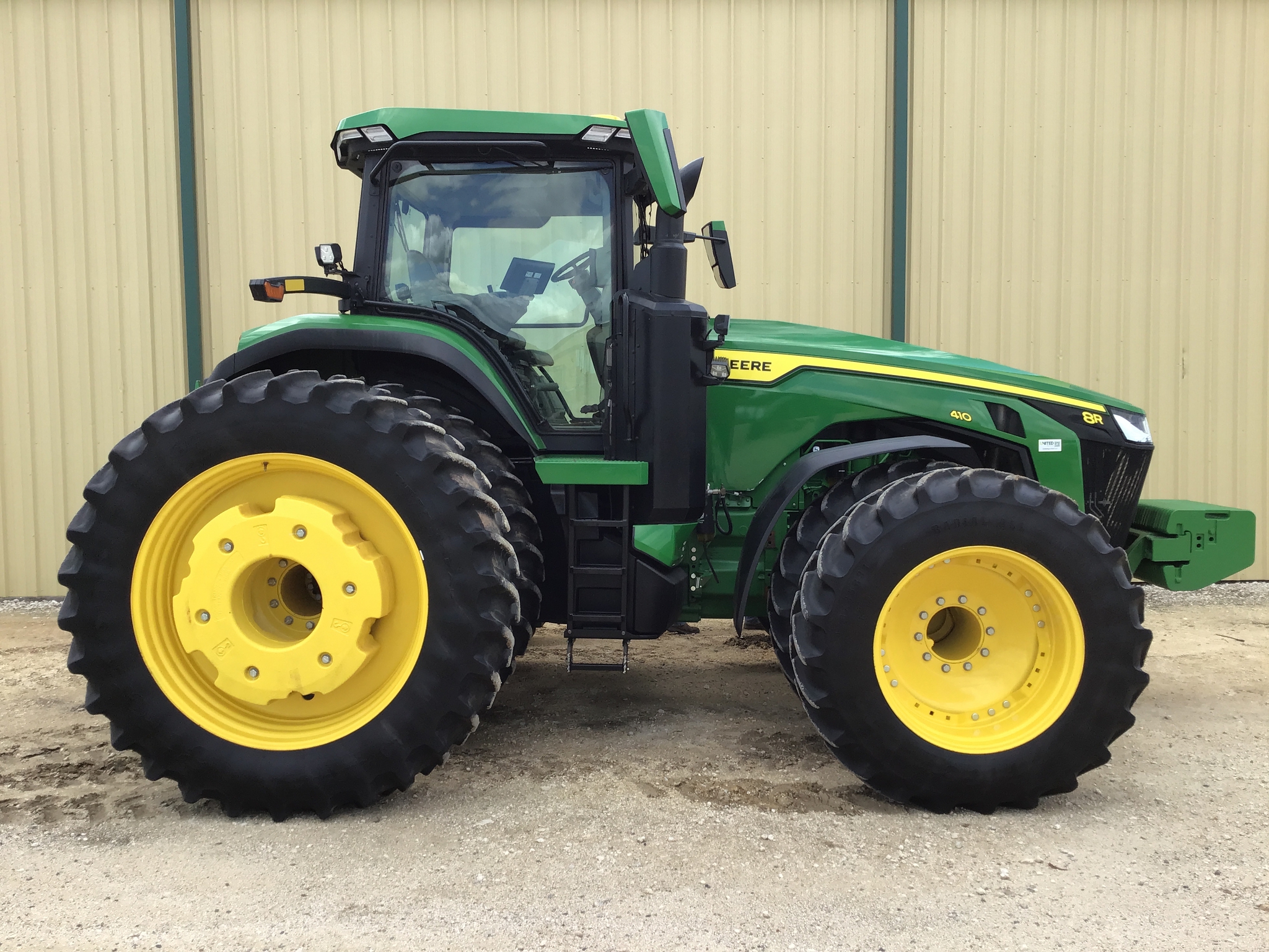 2024 John Deere 8R 410 Image 6