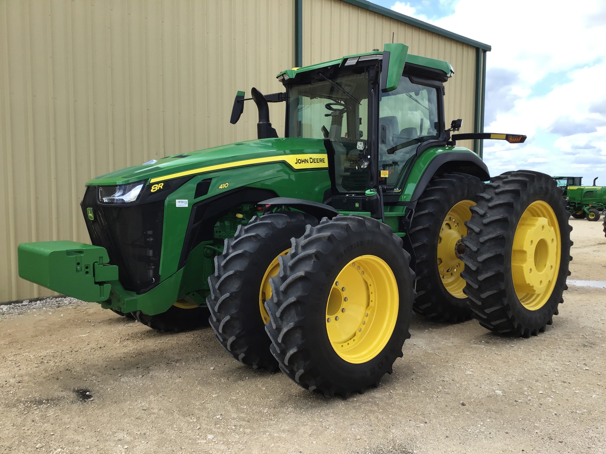 2024 John Deere 8R 410 Image 3