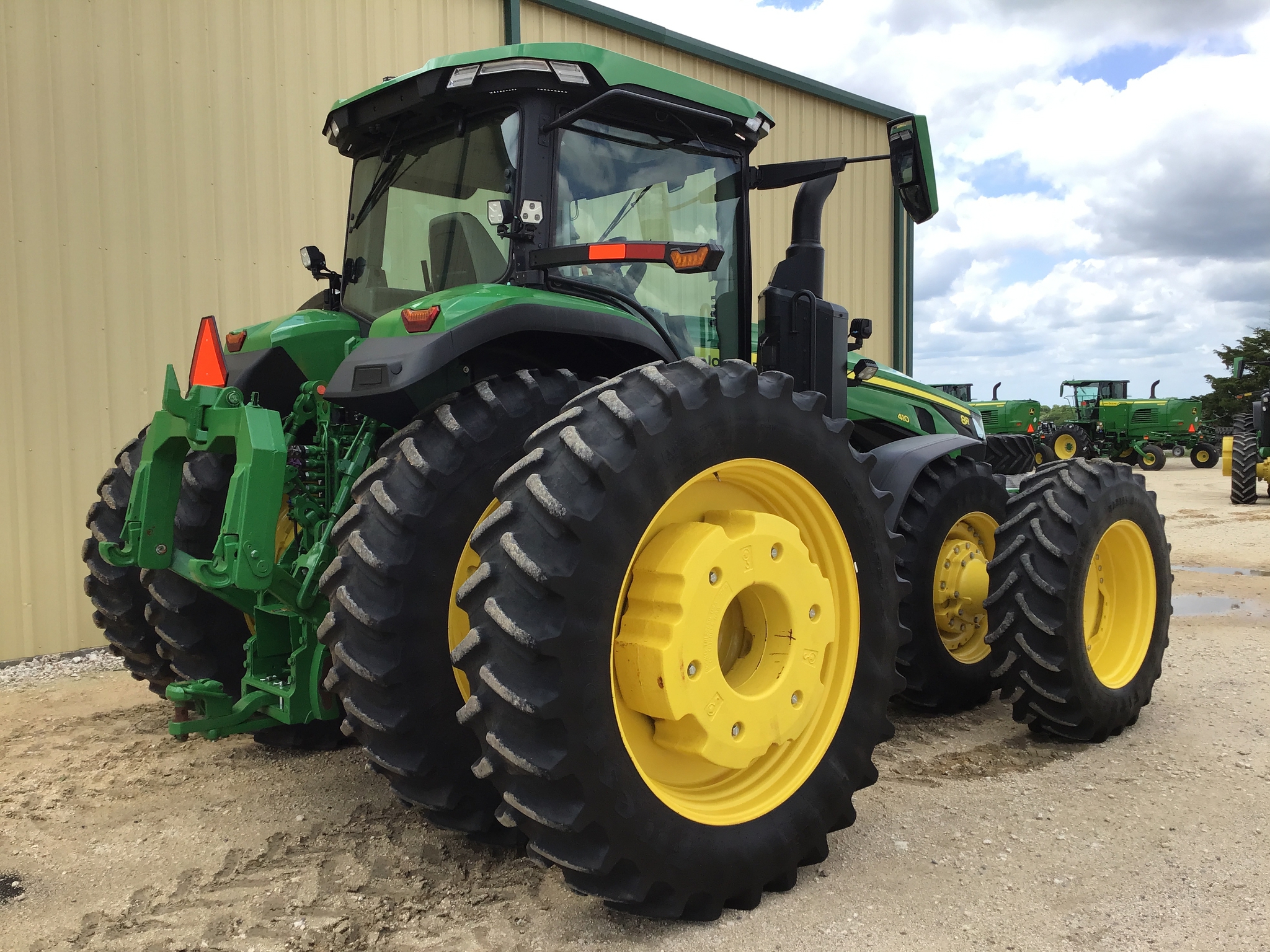 2024 John Deere 8R 410 Image 7