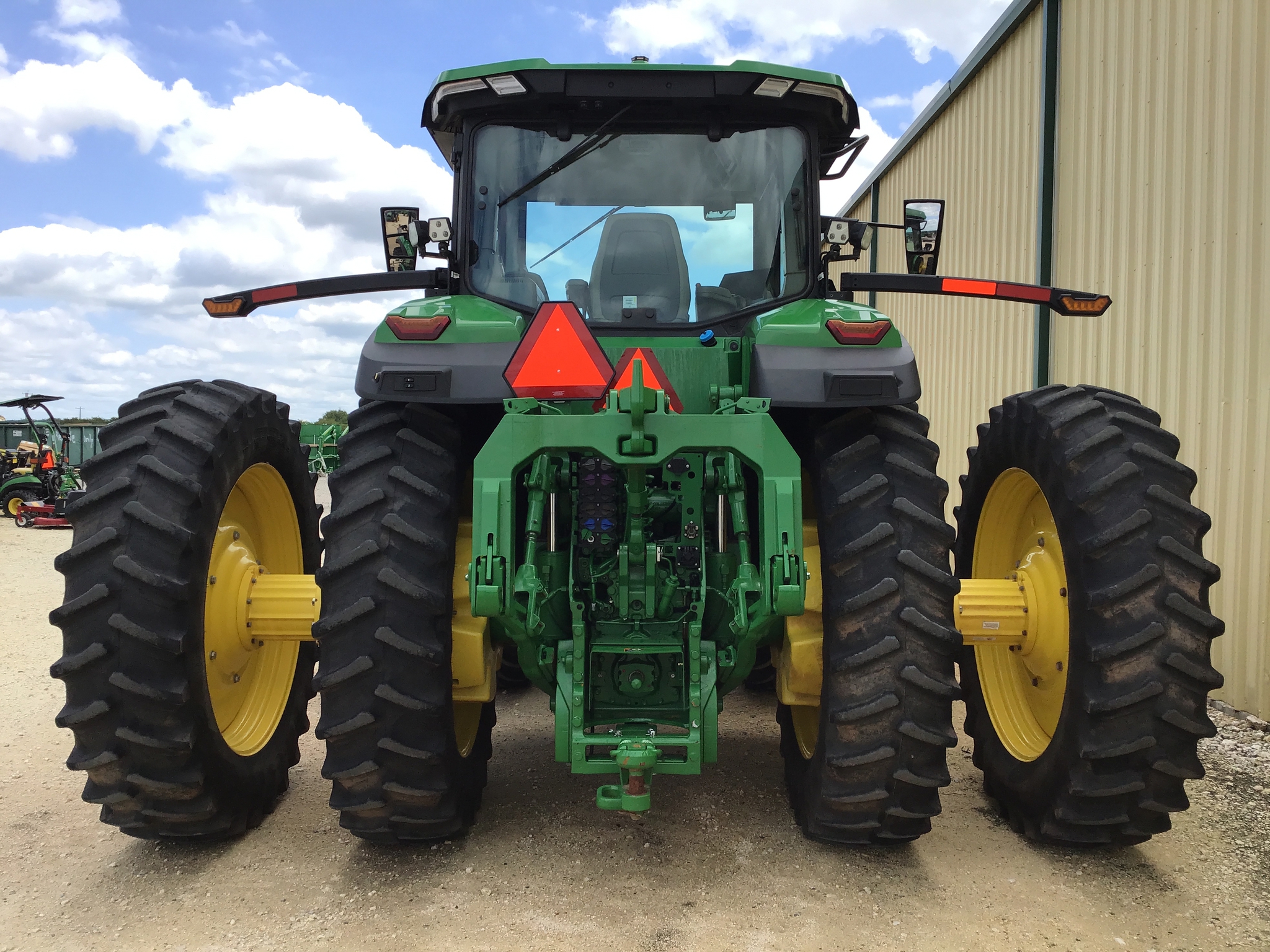 2024 John Deere 8R 410 Image 8