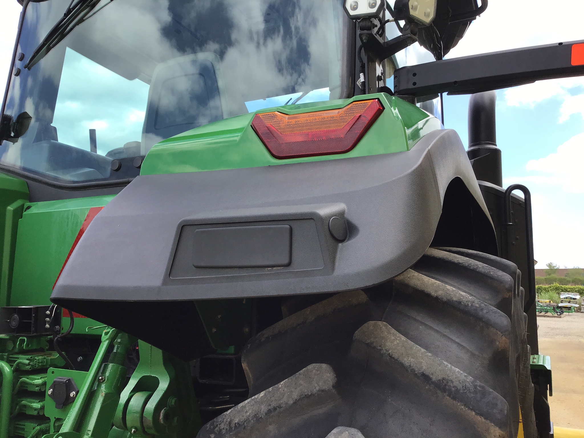 2024 John Deere 8R 410 Image 32