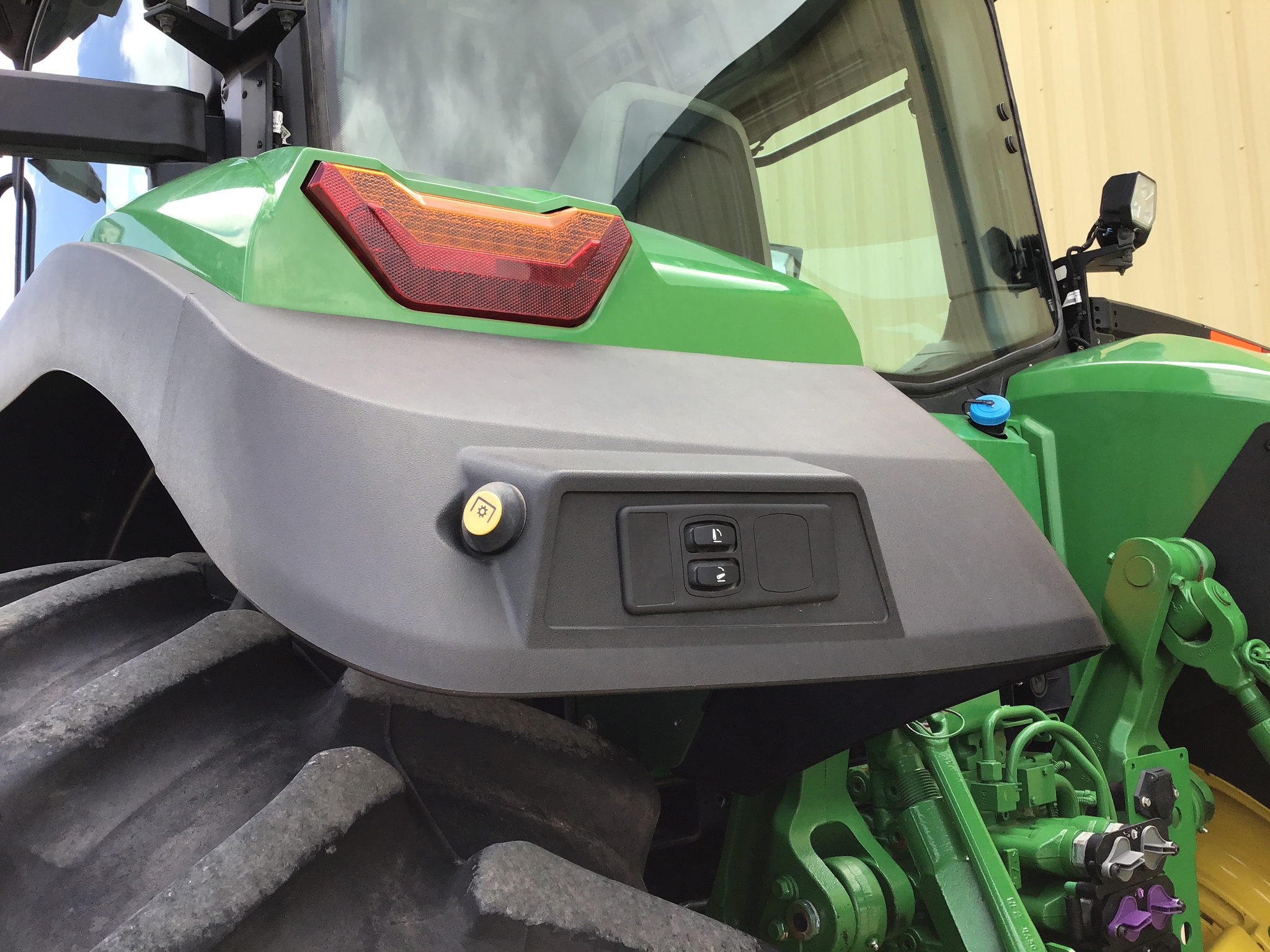 2024 John Deere 8R 410 Image 33