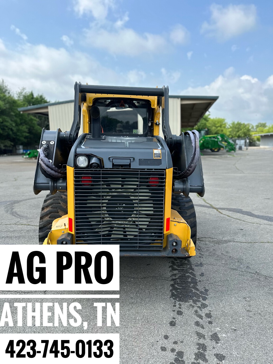 2023 John Deere 324G Image 5