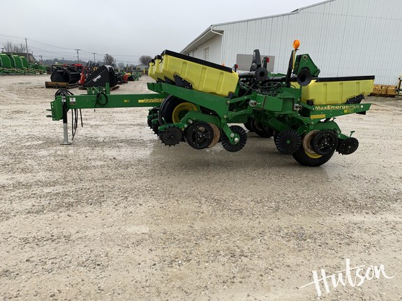 Photo of 2002 John Deere 1760