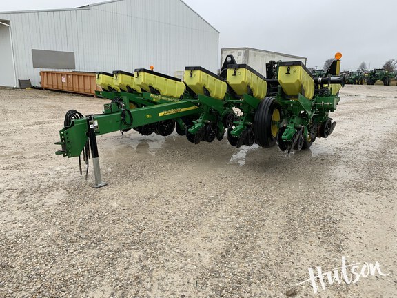 Photo of 2002 John Deere 1760