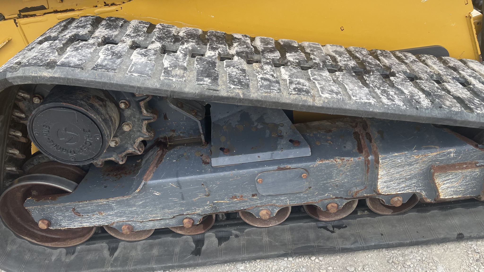 2022 John Deere 333G Image 11