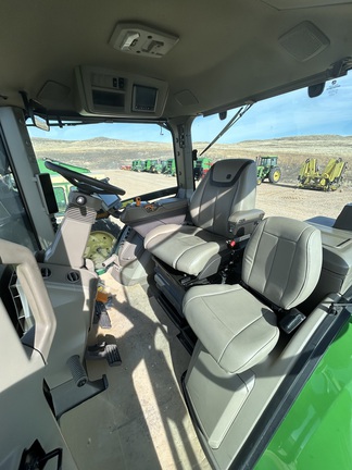 2023 John Deere 8R 370 (13th thumbnail)