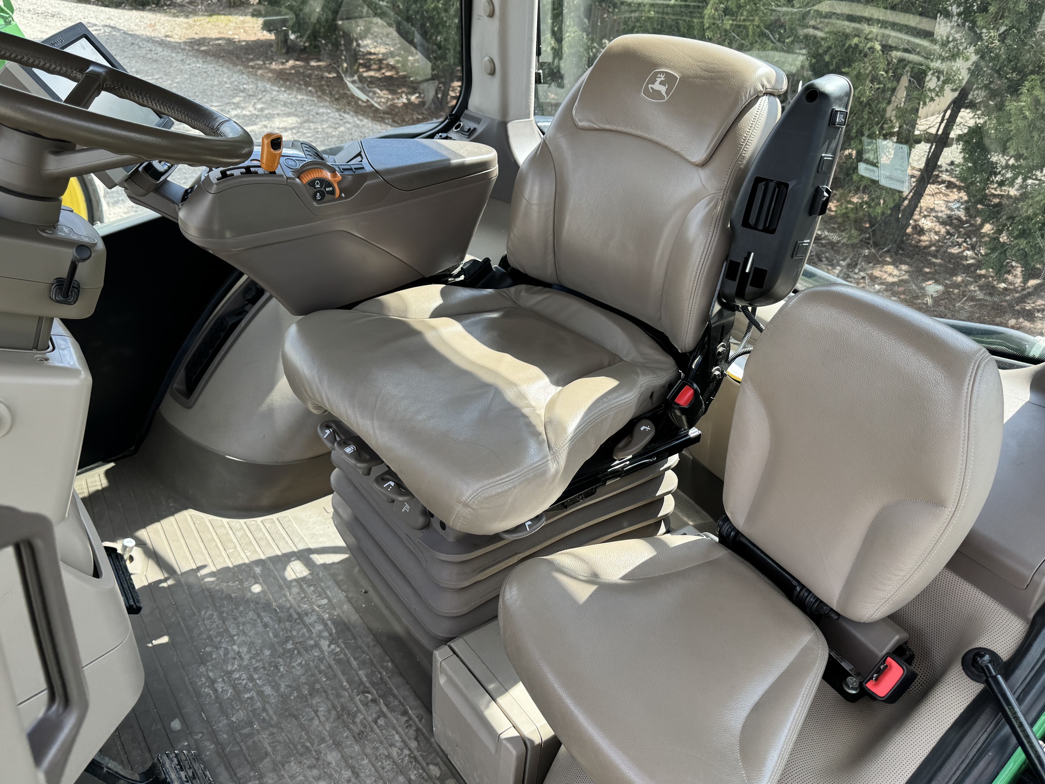 2019 John Deere 9520RT Image 8