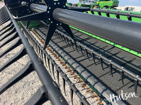 Photo of 2024 John Deere RD40F