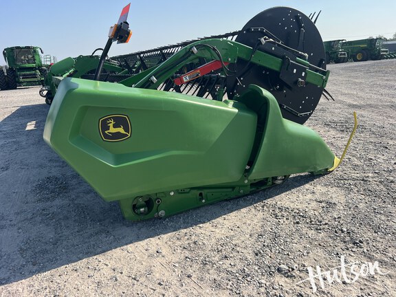 Photo of 2024 John Deere RD40F