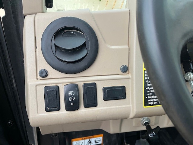  2020 John Deere XUV 835R at Heritage Tractor in West Plains, MO