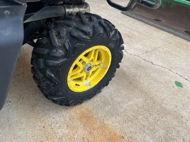  2020 John Deere XUV 835R at Heritage Tractor in West Plains, MO
