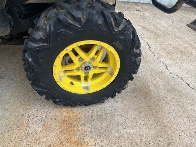  2020 John Deere XUV 835R at Heritage Tractor in West Plains, MO