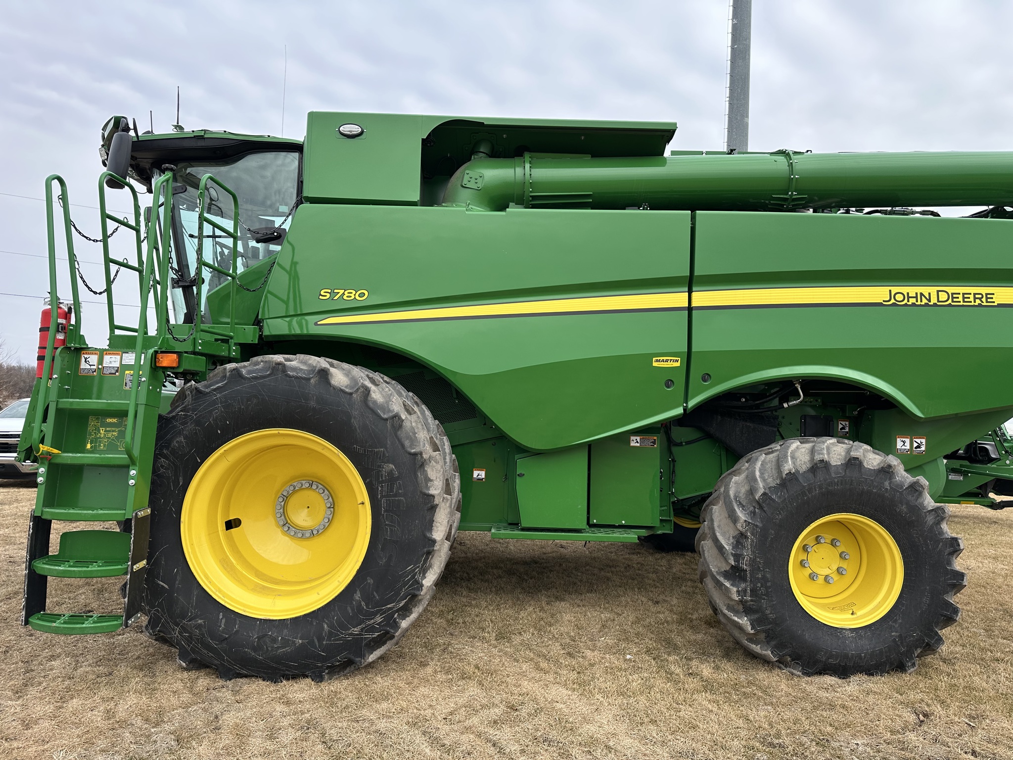  2024 John Deere S780 at Heritage Tractor in Monmouth, IL