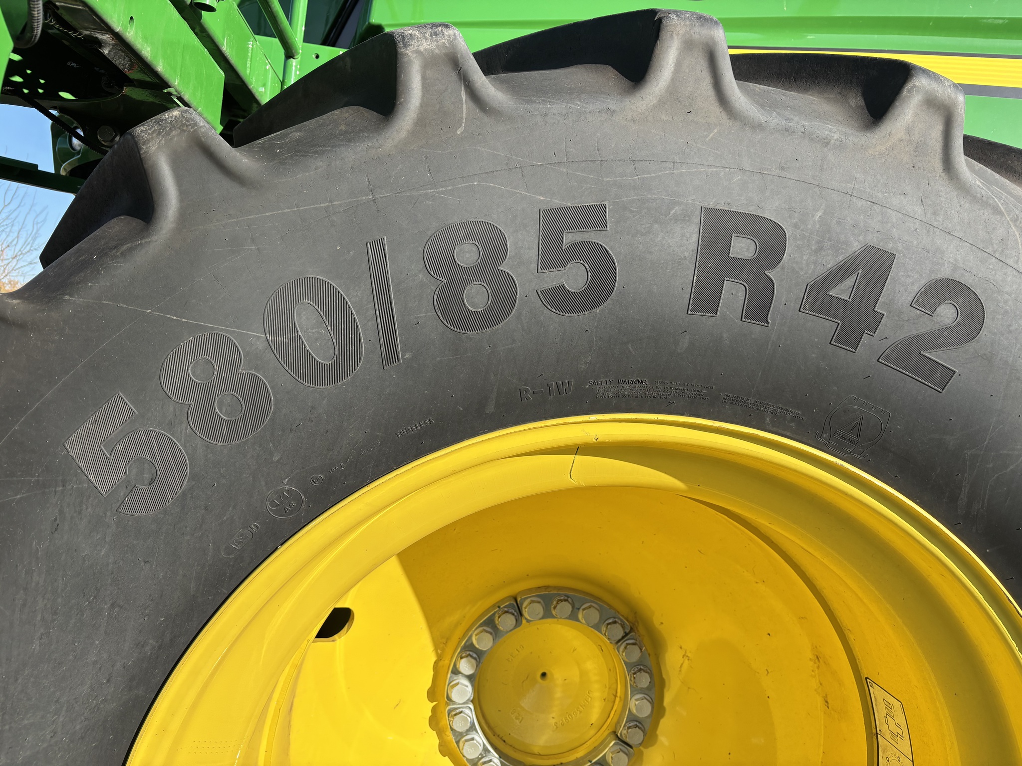  2024 John Deere S780 at Heritage Tractor in Monmouth, IL