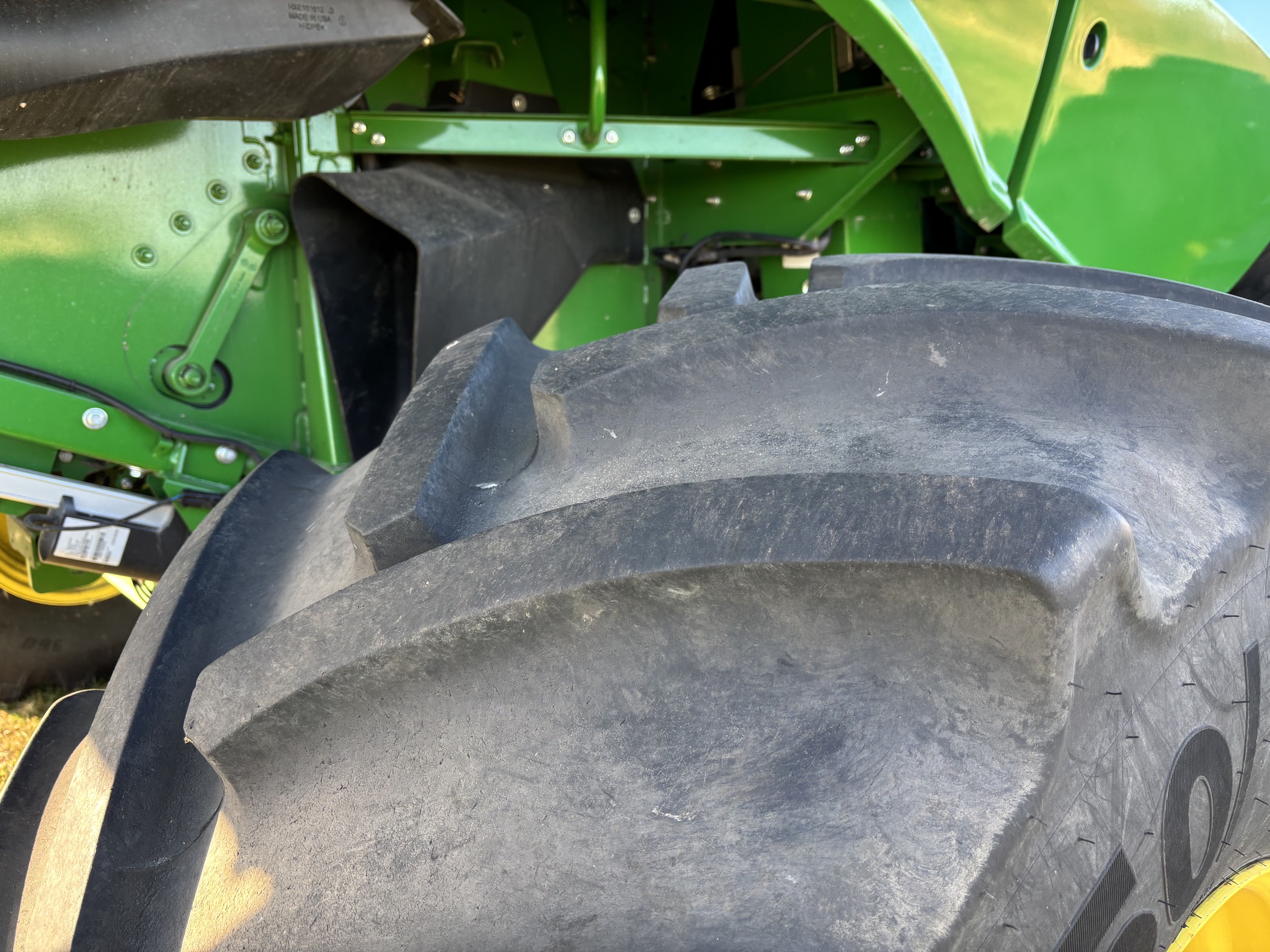  2024 John Deere S780 at Heritage Tractor in Monmouth, IL