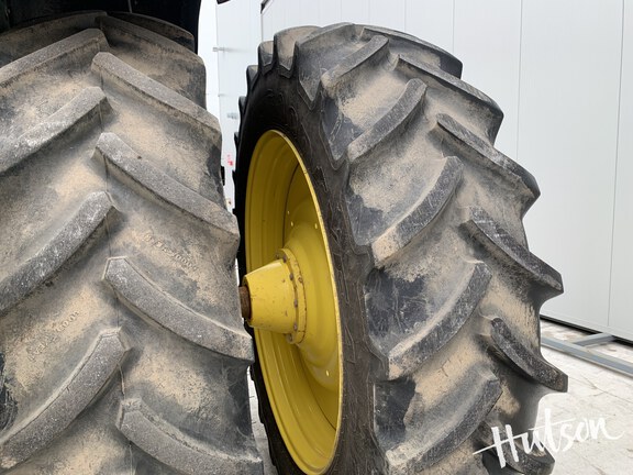 Photo of 2024 John Deere 8R 250