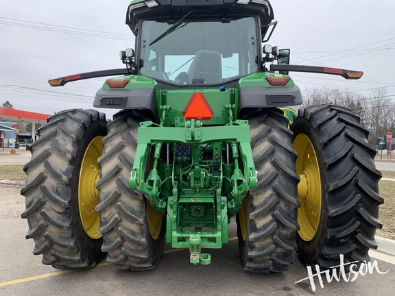 Photo of 2024 John Deere 8R 250