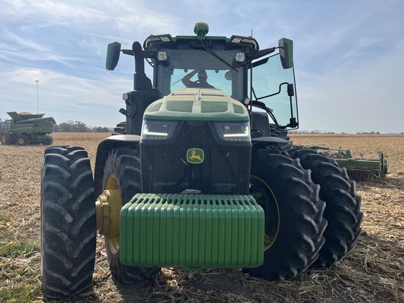 2023 John Deere 8R 410-18