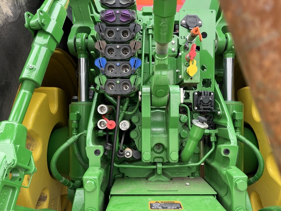 2023 John Deere 8R 410-11