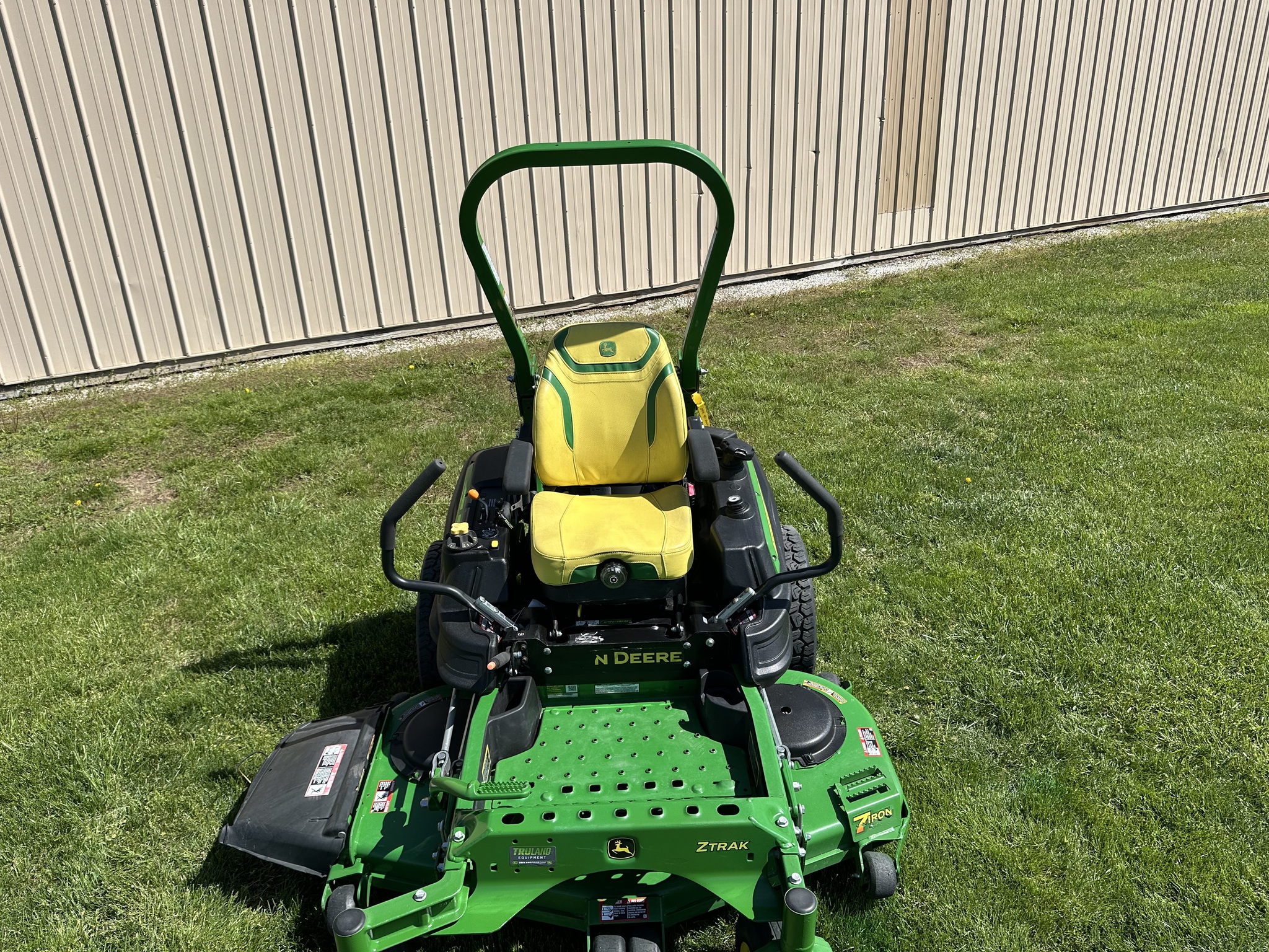 2023 John Deere Z930M Image 8
