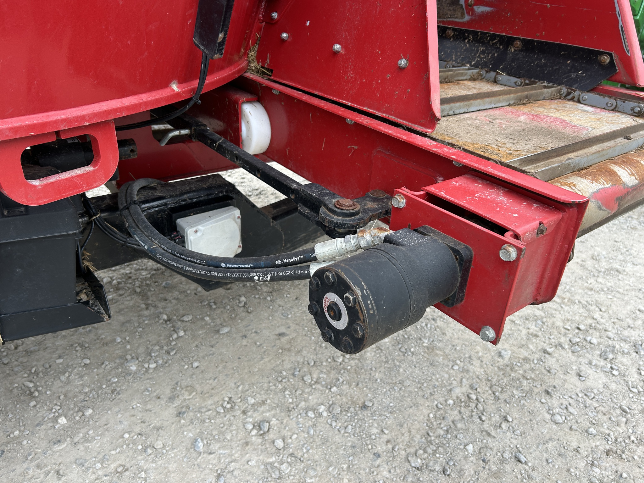  2022 Roto-Mix 525 at Heritage Tractor in Atchison, KS