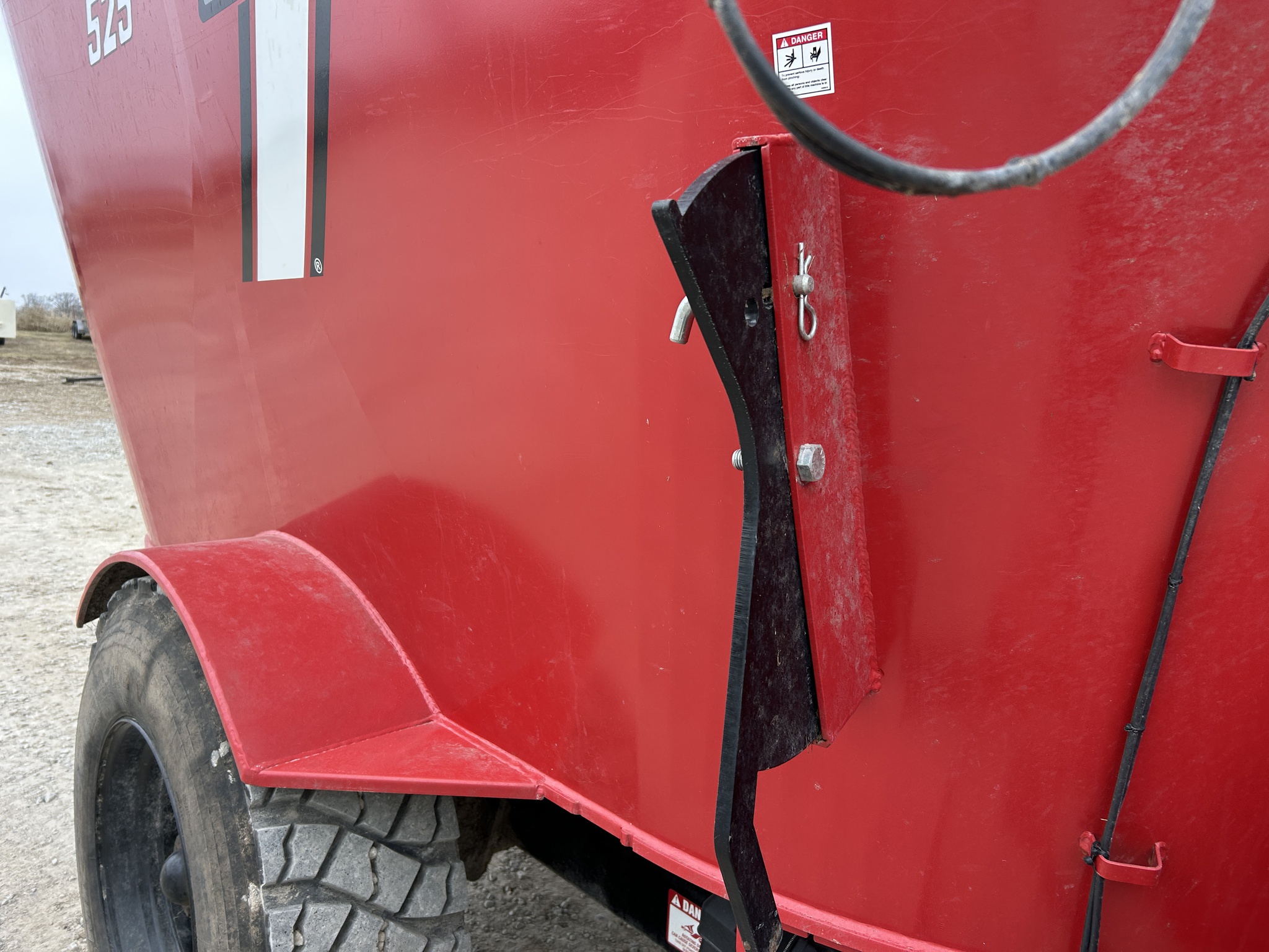  2022 Roto-Mix 525 at Heritage Tractor in Atchison, KS