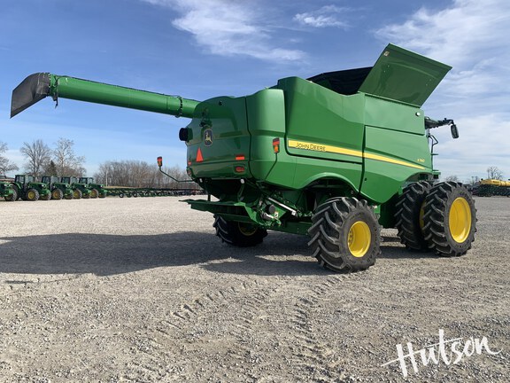 Photo of 2023 John Deere S760