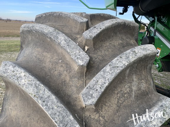 Photo of 2023 John Deere S760