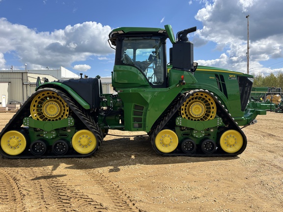Used 2024 John Deere 9RX 640 Track Tractors at Horizon Ag & Turf in High Prairie, AB - Photo3