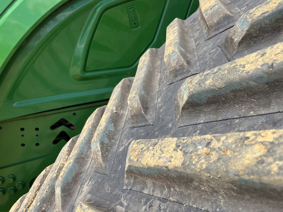 Used 2024 John Deere 9RX 640 Track Tractors at Horizon Ag & Turf in High Prairie, AB - Photo19