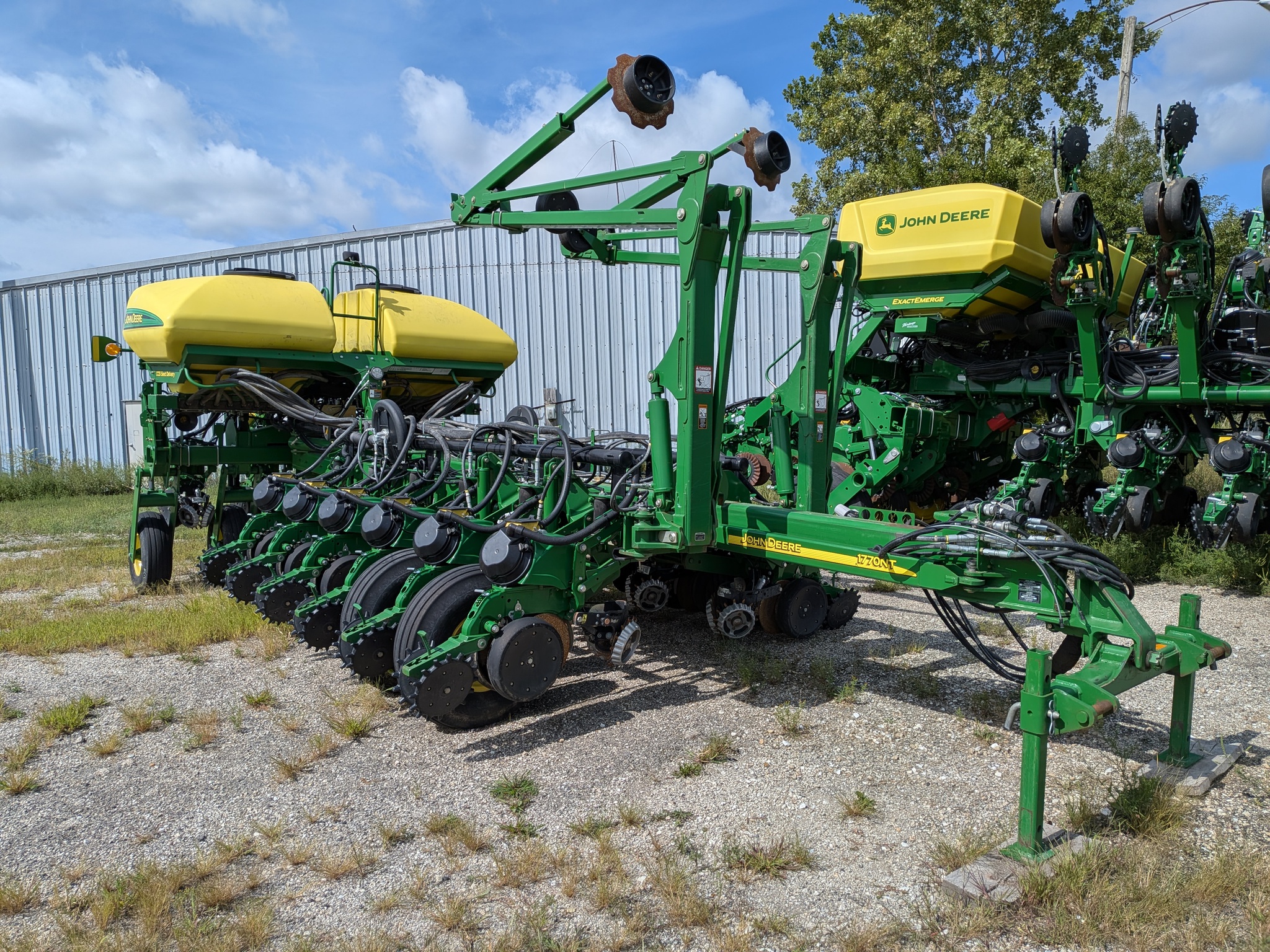  2020 John Deere 1770NT CCS at Heritage Tractor in Galesburg, IL