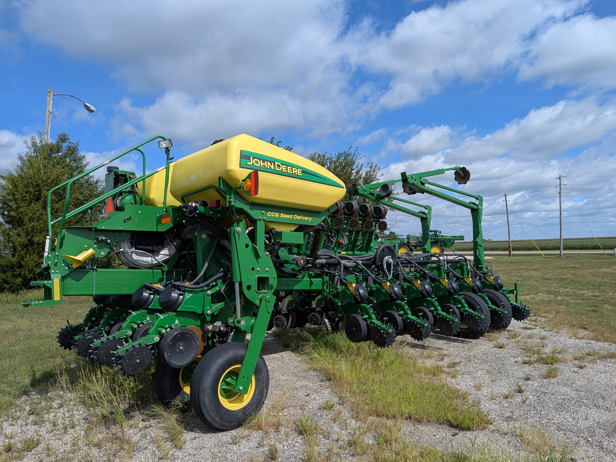  2020 John Deere 1770NT CCS at Heritage Tractor in Galesburg, IL