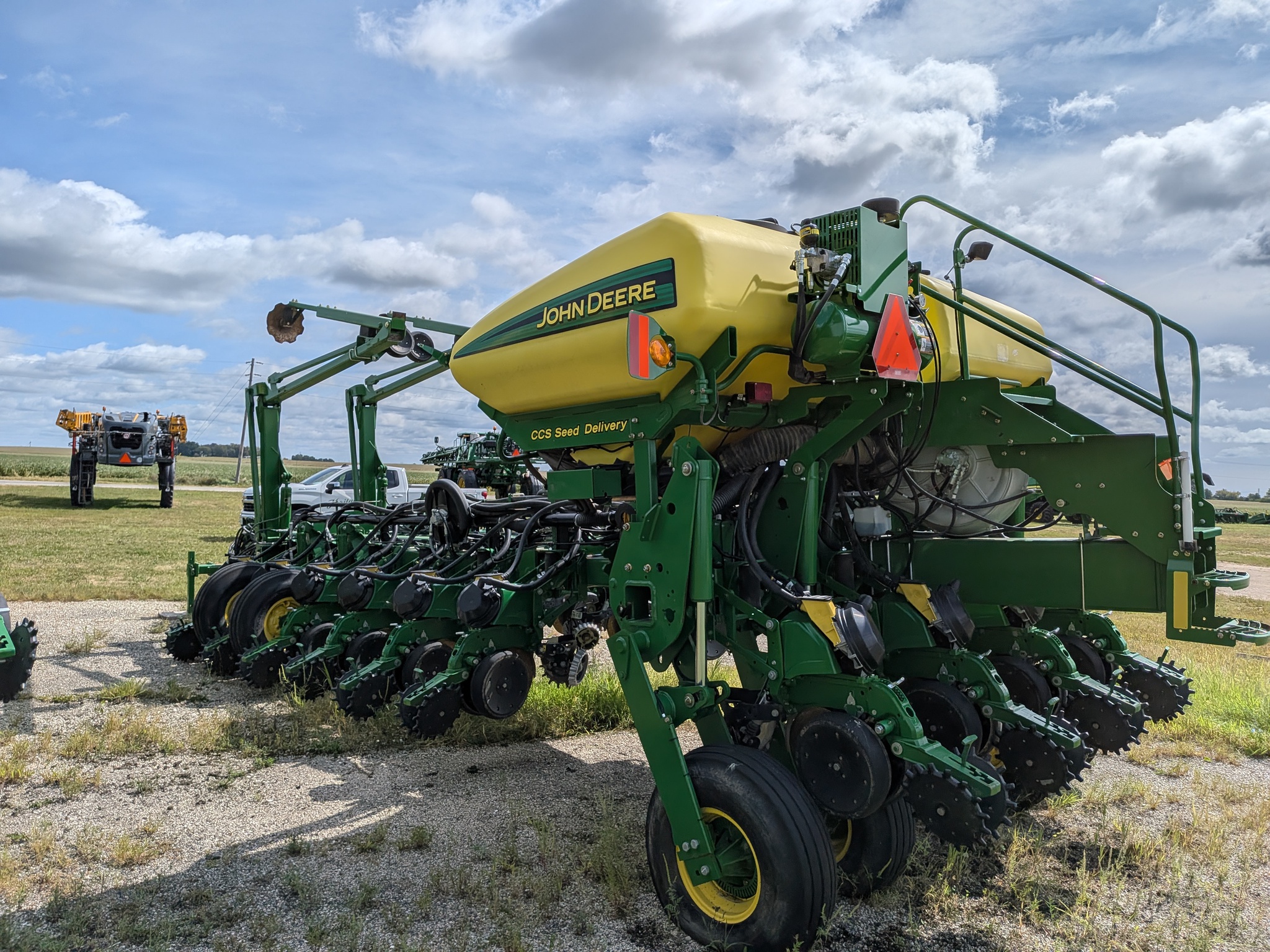  2020 John Deere 1770NT CCS at Heritage Tractor in Galesburg, IL