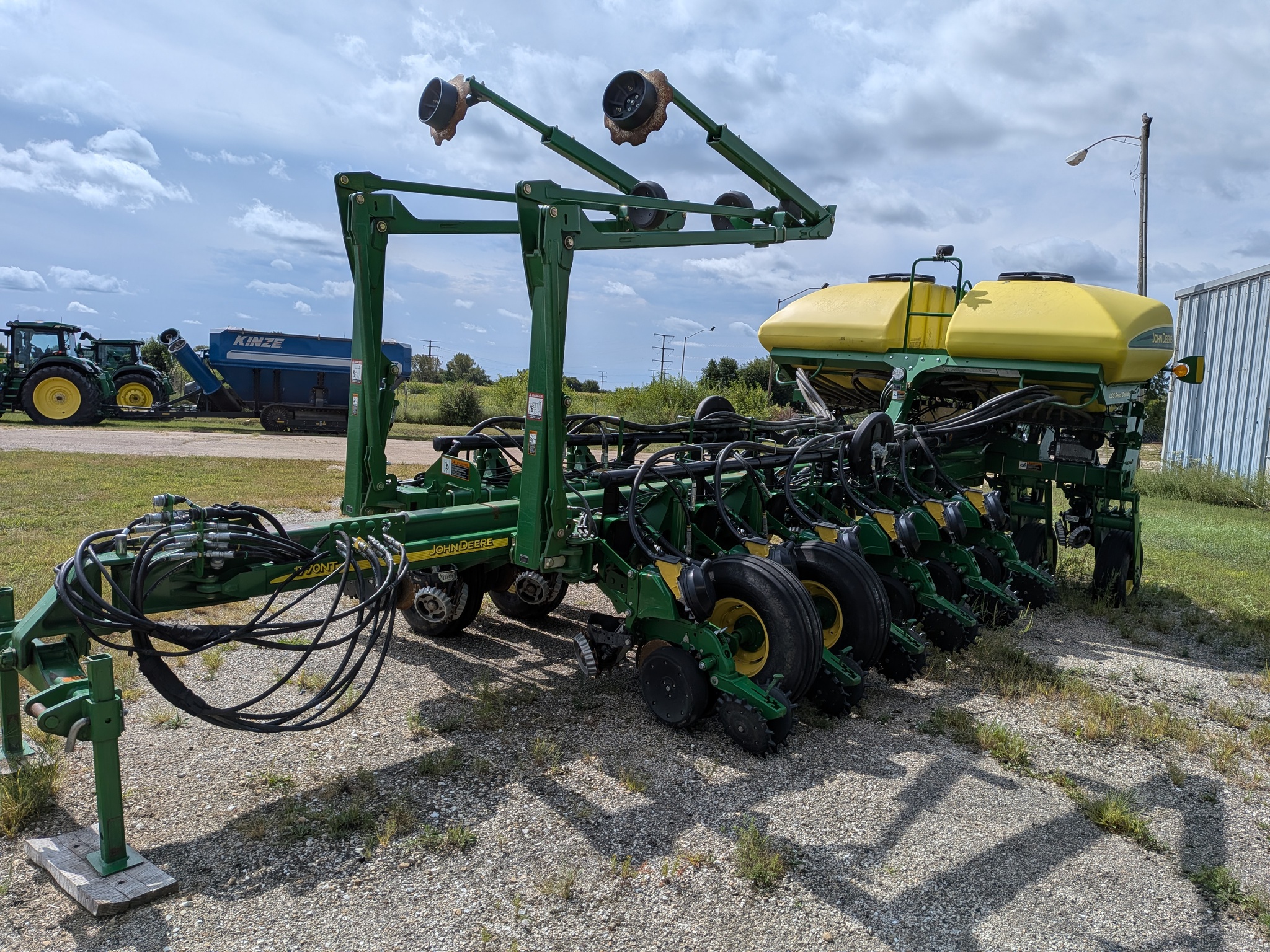  2020 John Deere 1770NT CCS at Heritage Tractor in Galesburg, IL
