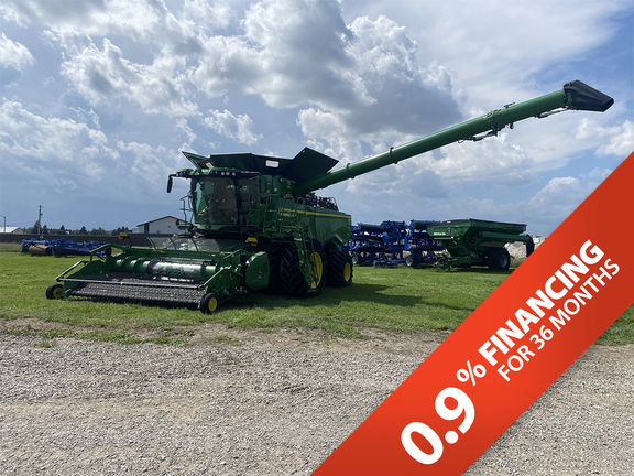 Photo of a 2022 John Deere X9 1000