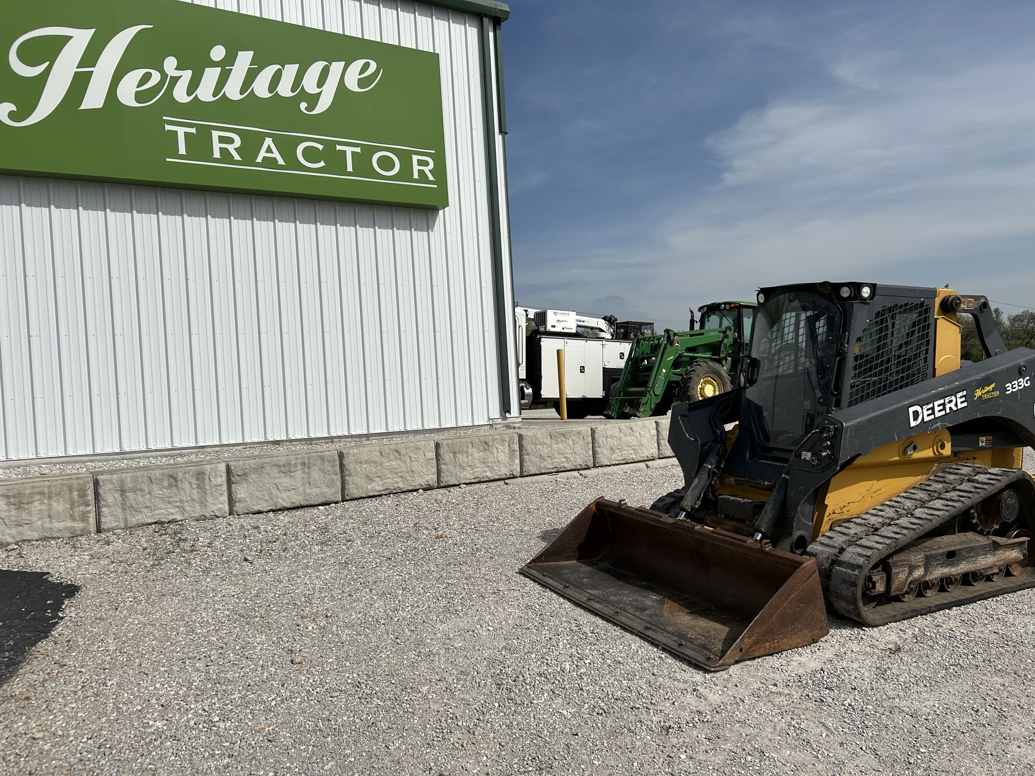  2018 John Deere 333G at Heritage Tractor in Joplin, MO