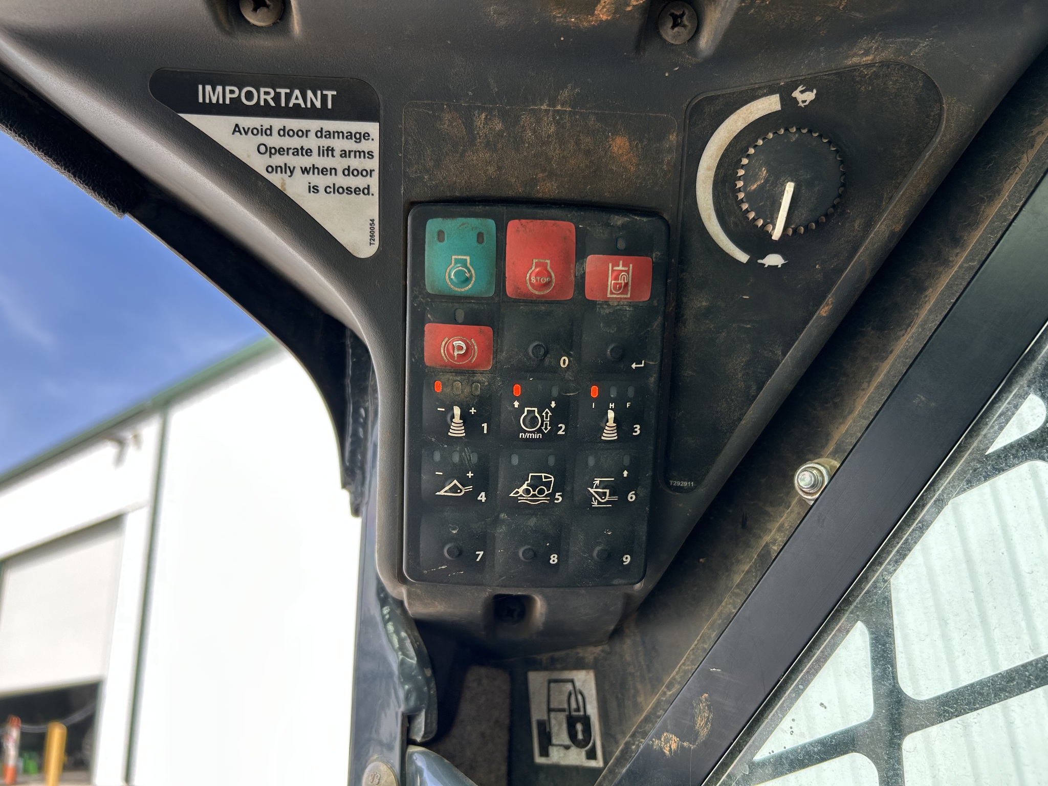  2018 John Deere 333G at Heritage Tractor in Joplin, MO