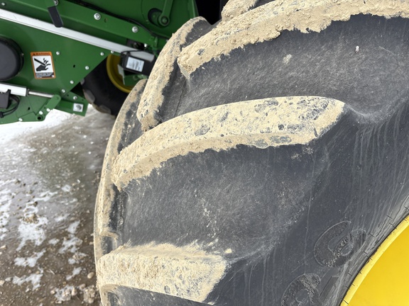 Used 2020 John Deere S780 Combines at Horizon Ag & Turf in Lloydminster, AB - Photo13