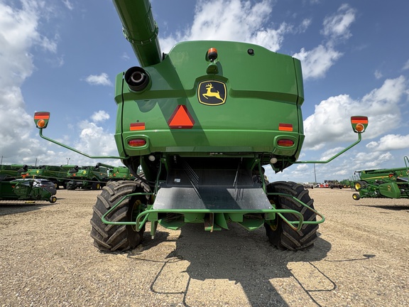 Used 2020 John Deere S780 Combines at Horizon Ag & Turf in Lloydminster, AB - Photo10