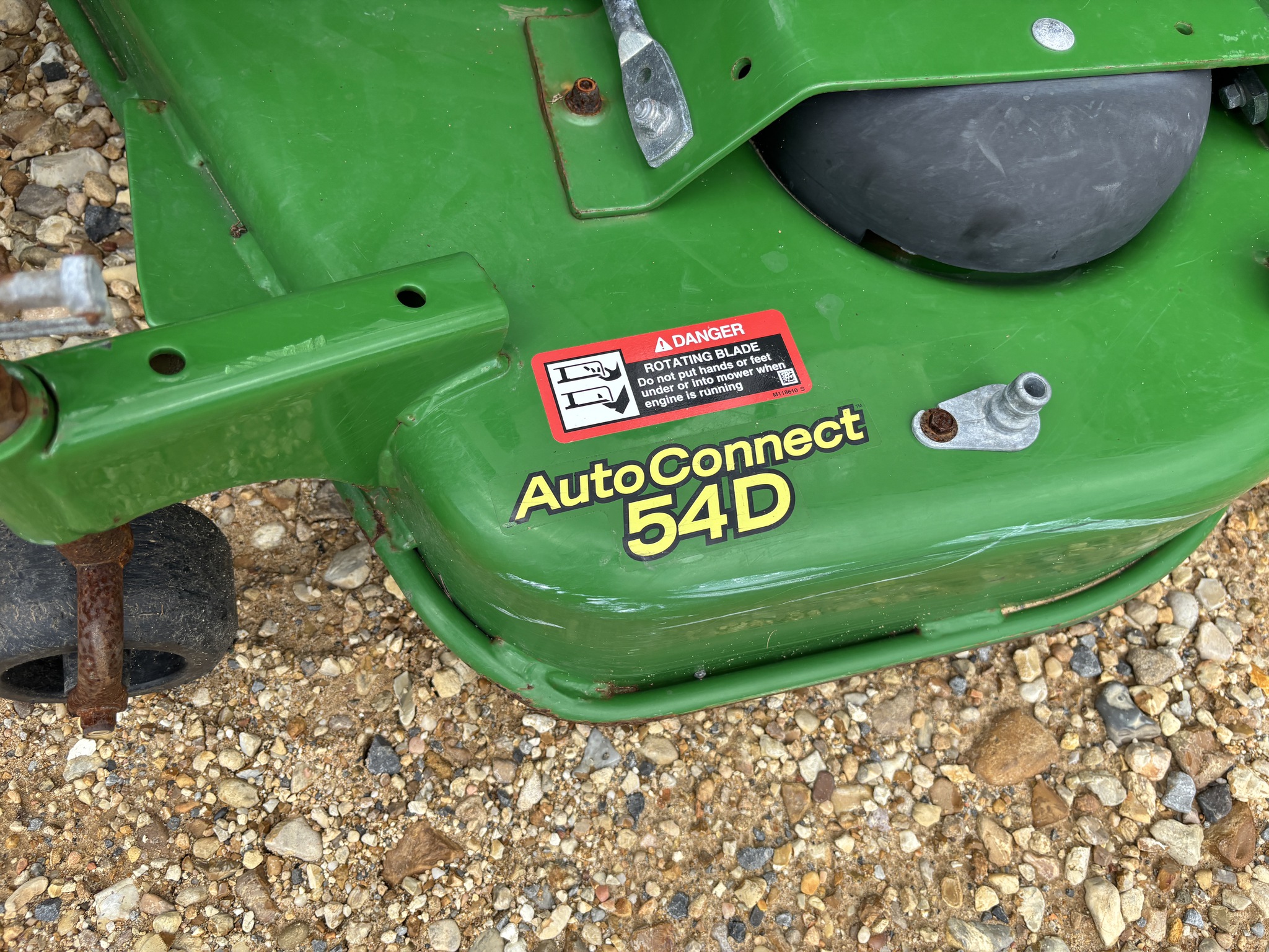 2022 John Deere 1025R Image 3