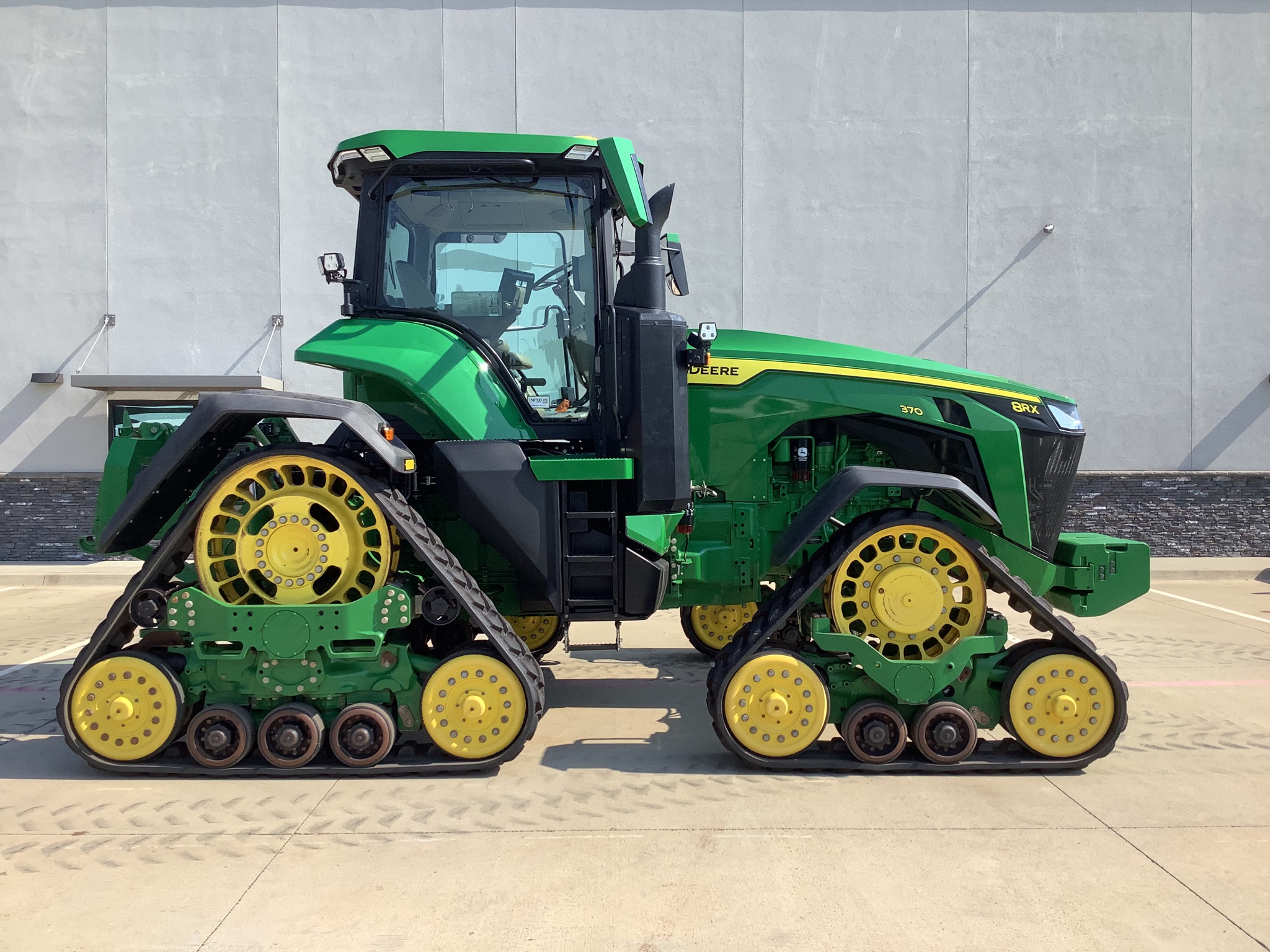 2024 John Deere 8RX 370 Image 3