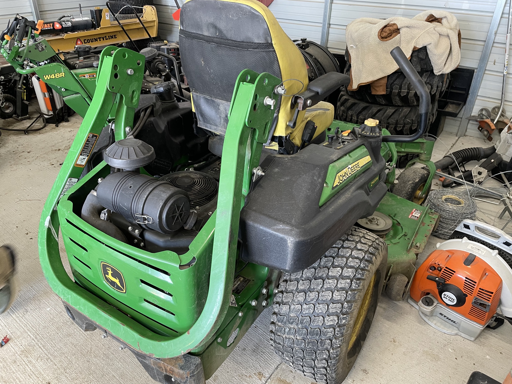 2021 John Deere Z920M Image 1