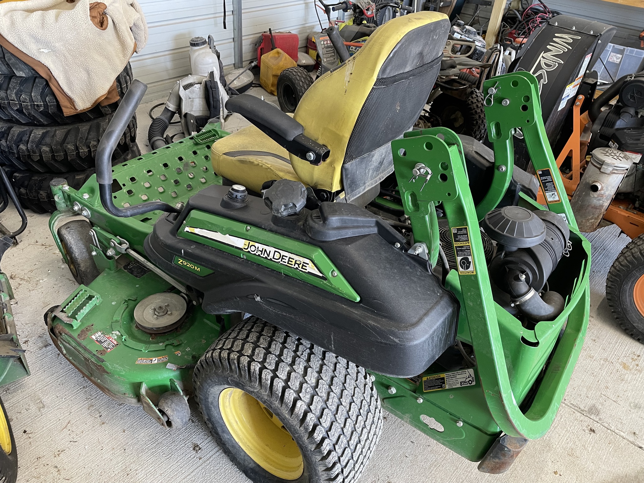 2021 John Deere Z920M Image 2