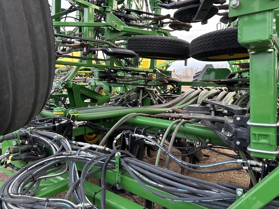Used 2023 John Deere P556 Air Drills and Seeders at Horizon Ag & Turf in Lloydminster, AB - Photo22