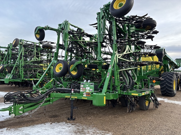 Used 2023 John Deere P556 Air Drills and Seeders at Horizon Ag & Turf in Lloydminster, AB - Photo6