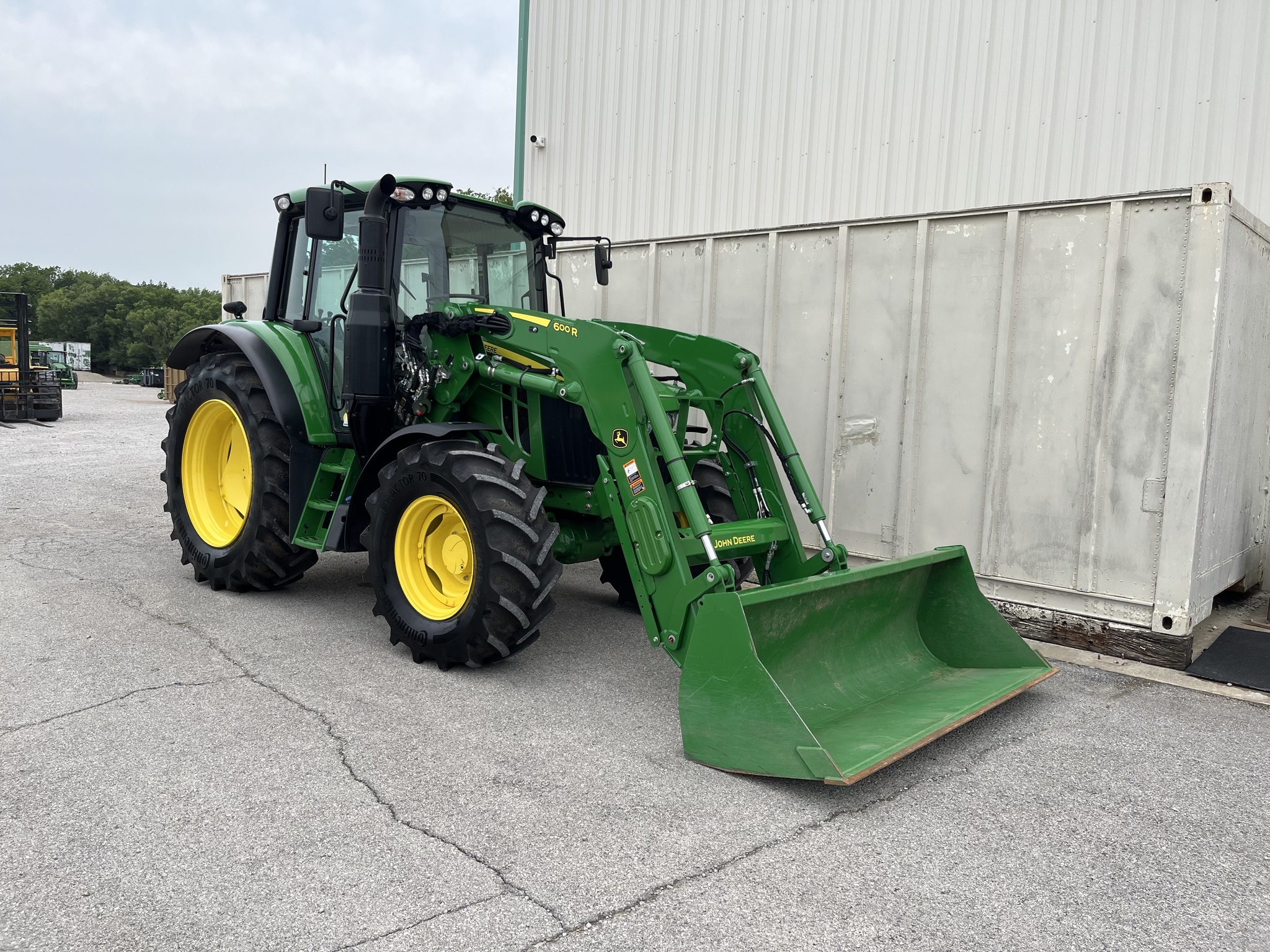 2024 John Deere 6120M Image 7
